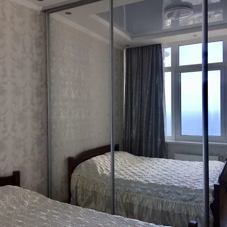 Apartment Best Location In Odessa-arcadia *